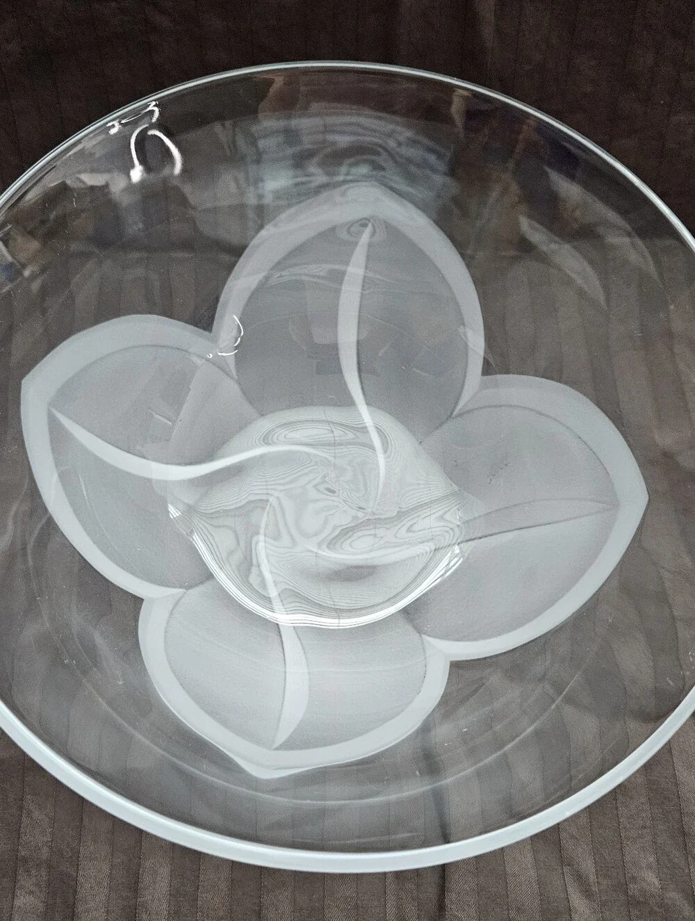Vintage J.D. Durand Florence Crystal Clear 9” Serving Bowl Satin Petal Pattern